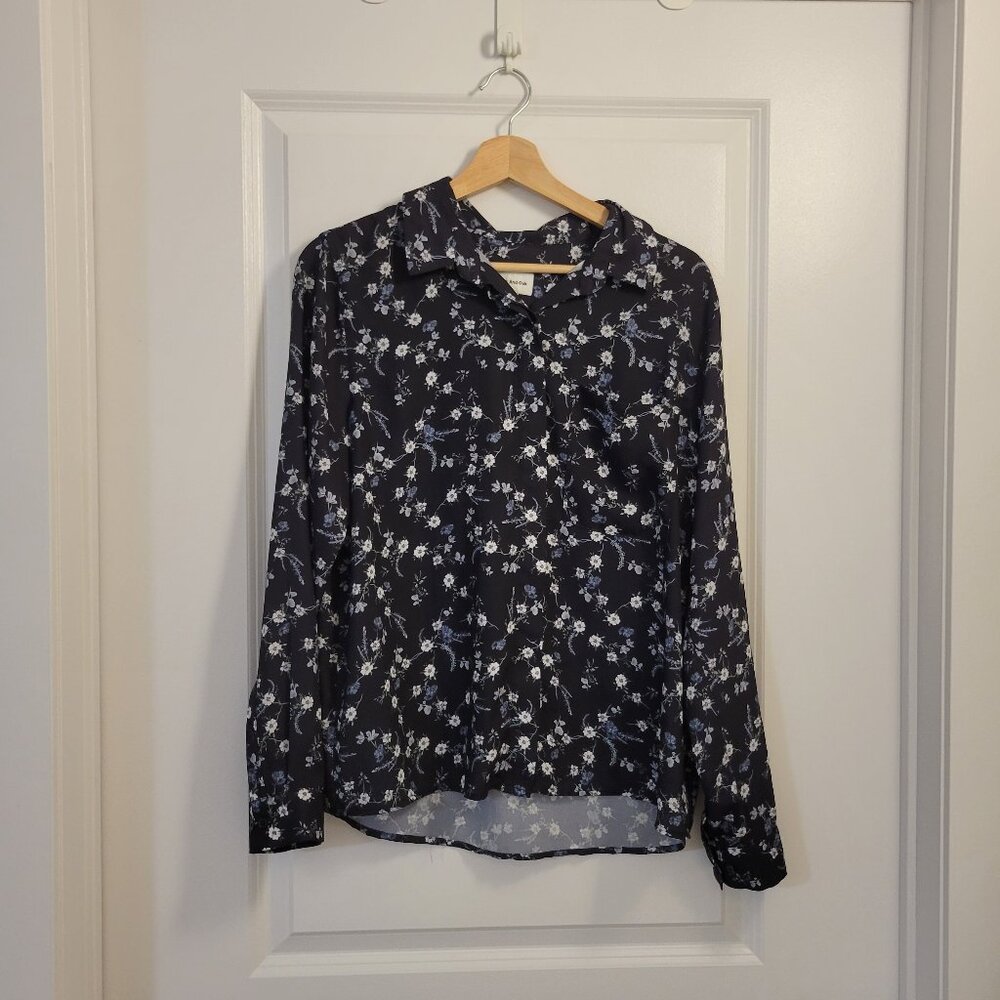 Frank and Oak Floral Light, Loose Long-sleeved Blouse